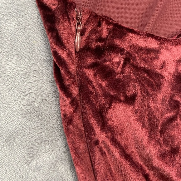 Free People Karlie Double Dare Maxi Slip Dress Size 8 Burgundy Red Velvet NWOT - Picture 7 of 11